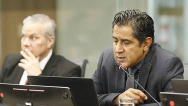 Nogui Acosta defiende aporte de $300 millones al banco CAF para acceder a crédito