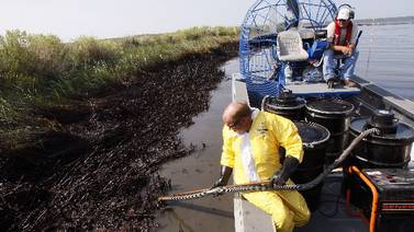 Investigadores critican a BP por uso excesivo de dispersante