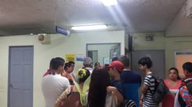 Escolar soportó diez horas de espera para que cosieran su herida en hospital de Turrialba