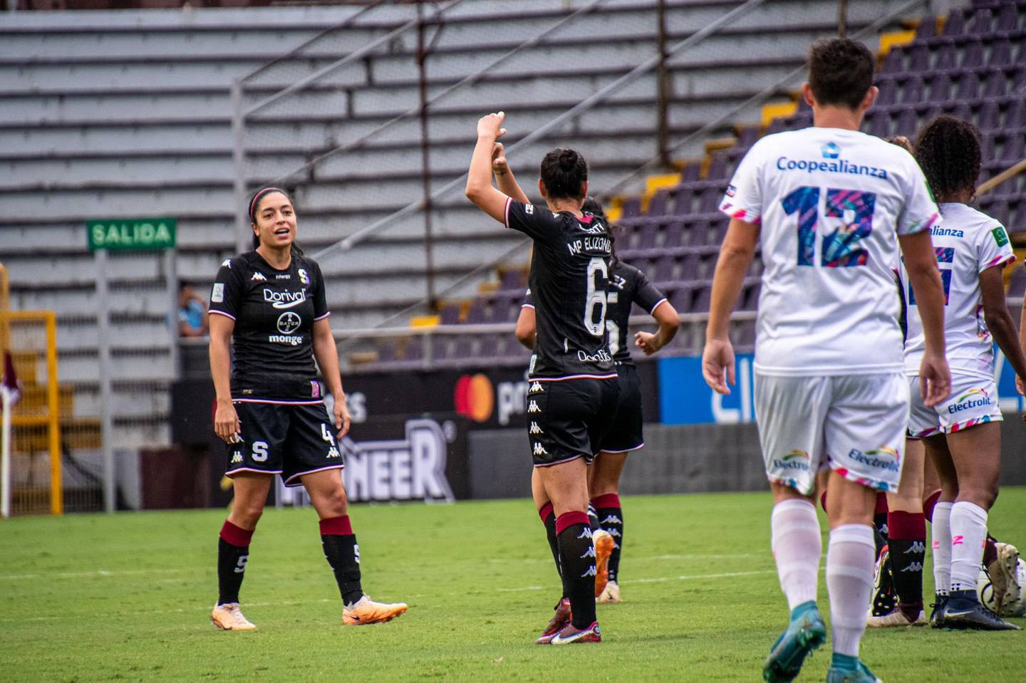 Saprissa Femenino suma dos pérdidas consecutivas, una ante Pococí y ahora frente a Pérez Zeledón. Fotografía: Saprissa Femenino
