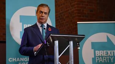 Ultranacionalista Farage propone una alianza a Johnson para las elecciones en Reino Unido