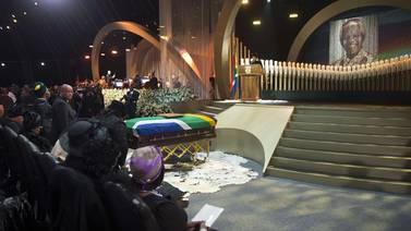 Nelson Mandela descansa para siempre en Qunu