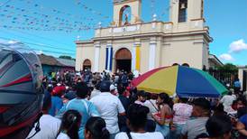 Católicos de Nicaragua continúan sus celebraciones, pese a vigilancia policial