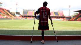 Futbolista amputado de Alajuelense narra cómo venció al cáncer tras batalla de siete años