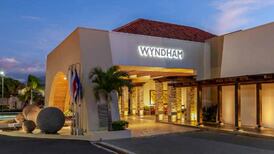 Empresa dueña del hotel Wyndham San José Herradura irrespetó cierre, según Hacienda
