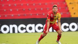 Jesús Godínez pasó de anotar un gol con Chivas ante América a ser el romperredes del Herediano