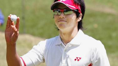 Golfista japonés bate récord con una ronda de 58 golpes