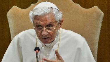 Papa destituye a obispo chileno acusado de pedofilia