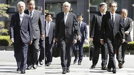 Tribunal de Japón absuelve a ejecutivos por crisis en central nuclear de Fukushima