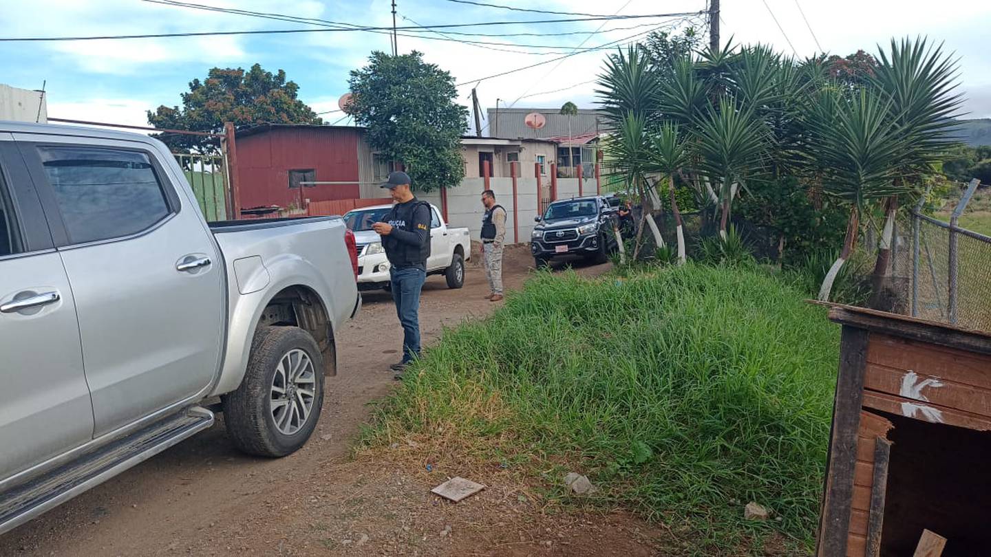 Detienen a sospechosos de homicidio de joven de 18 años en Pacayas. Foto OIJ.