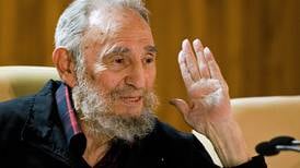  Fidel Castro galardonado con el Premio Confucio de la Paz de China