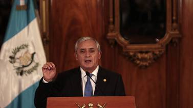Presidente Otto Pérez Molina desafía los llamados a dejar el poder en Guatemala