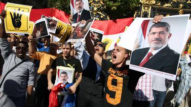 Régimen   de Egipto asesta duro golpe a cúpula del islamismo