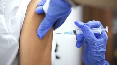 Baja vacunación contra papiloma y tétanos preocupa a Salud
