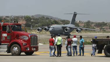 Aviones de Estados Unidos llegan a Colombia con ayuda humanitaria para Venezuela