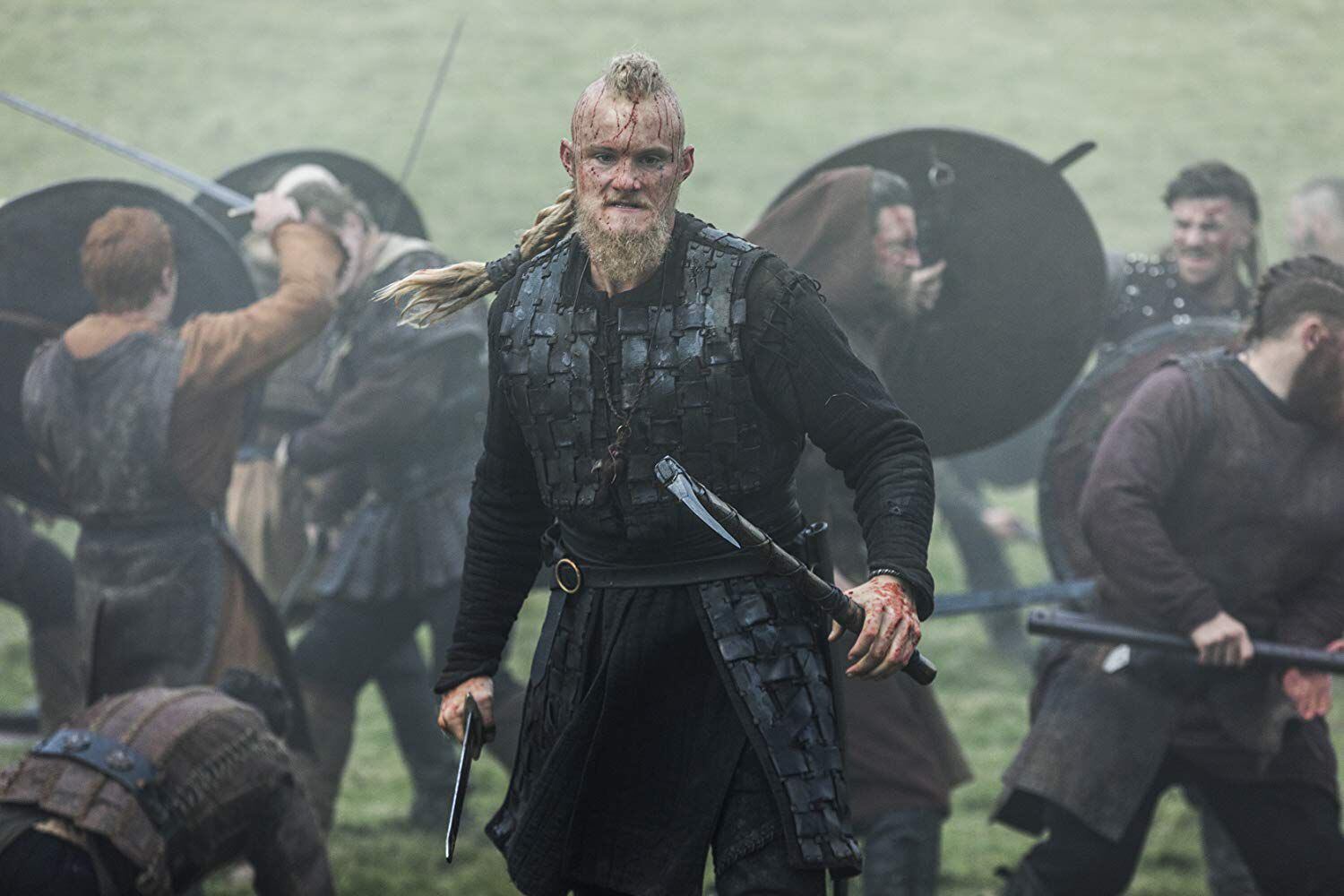 El canadiense Alexander Ludwig interpretó al rey Björn en 'Vikings'.  Él está en la lista de los papás más sexis de 'People'.