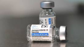 Si se vacunó con Johnson & Johnson contra covid-19 aún no es momento de refuerzos