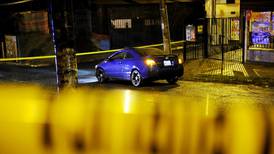Pistoleros   en moto asesinan de dos balazos a conductor en Coronado
