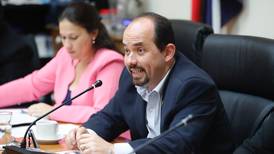 Comisión legislativa desecha 1.164 mociones y deja reforma fiscal lista para aprobación