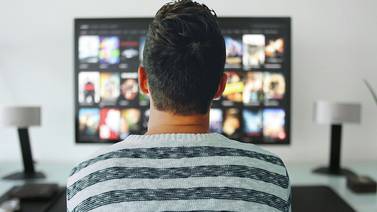Adultos de EE. UU. pasarán más tiempo viendo videos en Internet que TV en 2023