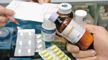 Farmacéutica alerta sobre venta ilegal de medicamentos en Guanacaste
