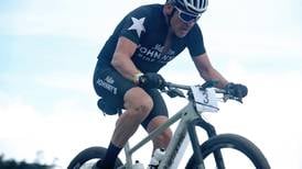 Lance Armstrong amaneció de buen humor y la pasó ‘pura vida’ en La Ruta de los Conquistadores