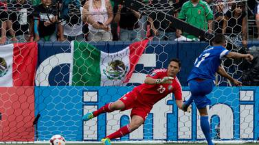  La Selección de México vence a Martinica y asegura un espacio en la otra etapa