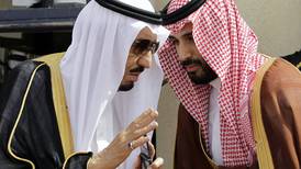 Príncipe heredero de Arabia Saudí hace una apuesta política arriesgada