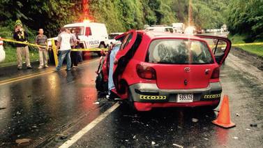 Muere conductor tras choque frontal en ruta San José - Limón