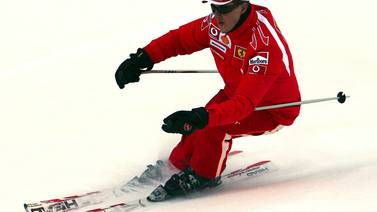 Michael Schumacher, siete veces campeón del mundo de F-1, en condición crítica 