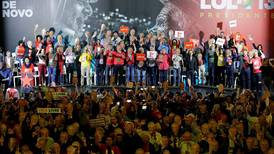 Partido de los Trabajadores lanza la candidatura de Lula y promete sacarlo de la cárcel 