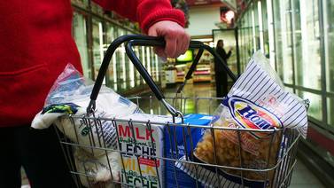 Confianza de consumidores cayó al nivel de la crisis económica del 2008