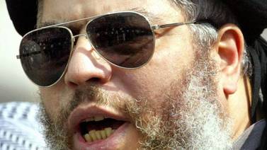 Reino Unido ratifica extradición de clérigo radical islámico Abu Hamza