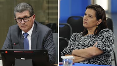 Procurador rechaza consulta de Marta Esquivel sobre legalidad de alza salarial del 10% a médicos