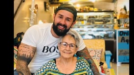 Omar Cascante compartió un emotivo video para recordar a su abuelita 