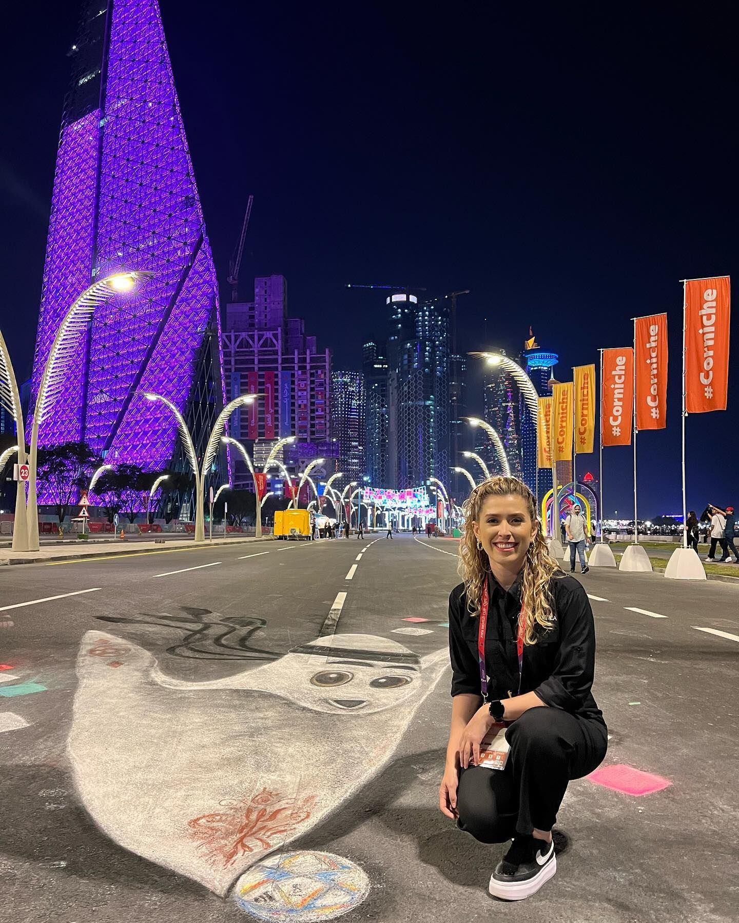 Melissa Alvarado, de Teletica Deportes, resalta lo enriquecedora que ha sido su experiencia cubriendo el Mundial de Qatar. Foto: Cortesía