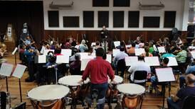Sinfónica se enfrenta a desafiante concierto de la mano de un Hoffman