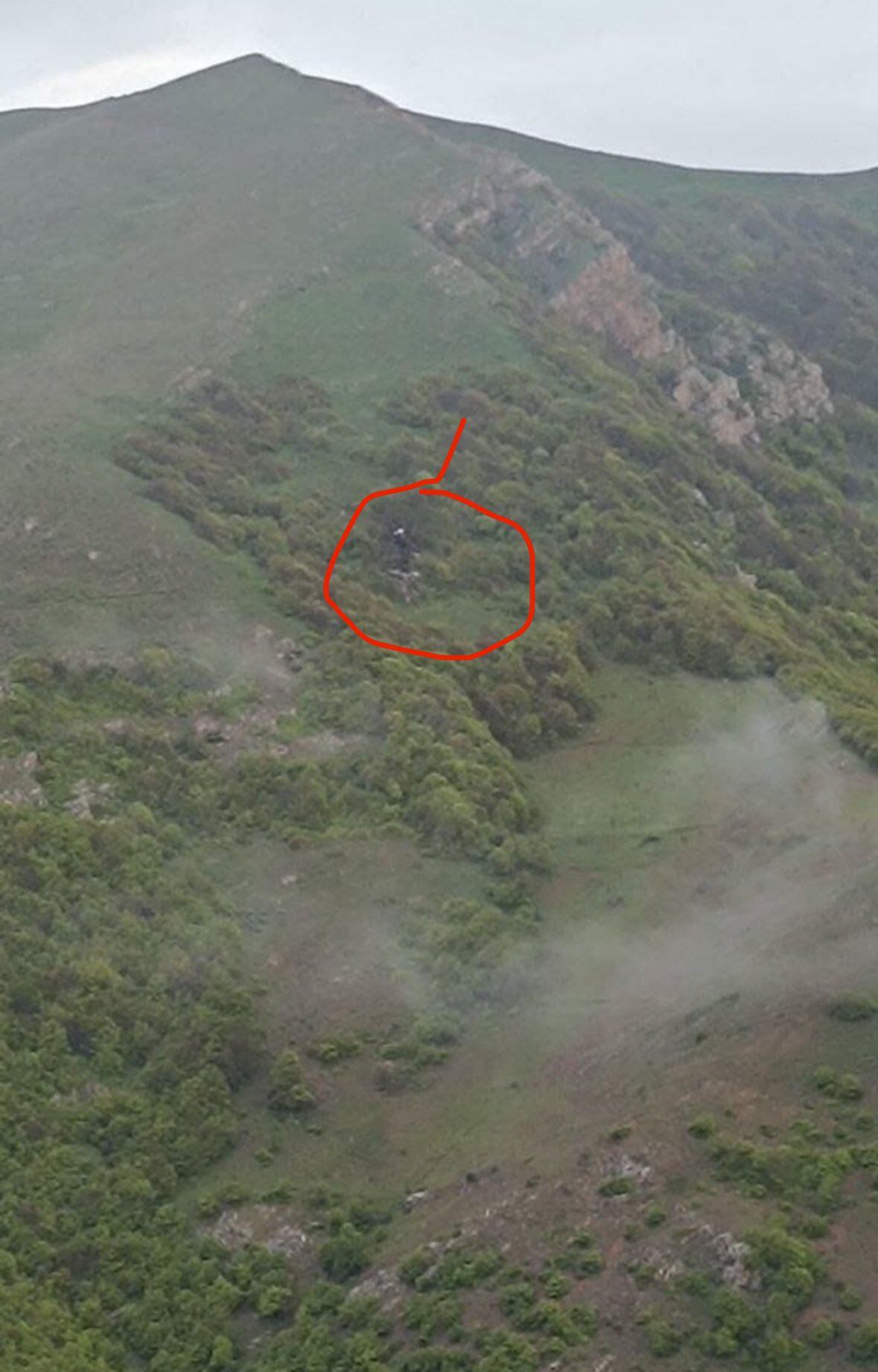 Equipos de rescate localizan el helicóptero del presidente de Irán