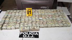 Conductor preso por transportar $560.000 dentro de vehículo en Puntarenas