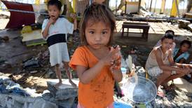  Tifón  afectó a tres millones de niños en las Filipinas, destaca ONG