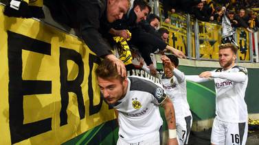 Bayer Leverkusen y Borussia Dortmund avanzan en la Copa de Alemania