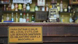 El año de la pandemia: La angustia de las propinas caídas y los clientes desaparecidos en bares y restaurantes