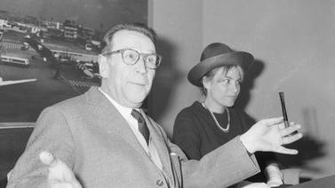Página Negra: Georges Simenon, el viejo que veía pasar los trenes