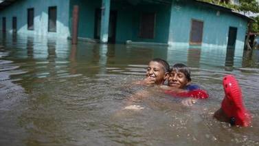 Matthew deja inundaciones en Guatemala