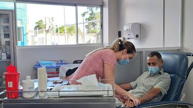 Quimioterapia en Hospital San Carlos recibe a sus primeros pacientes 