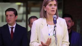 Ministra Laura Fernández alerta sobre riesgos de excluir al OIJ del salario global 