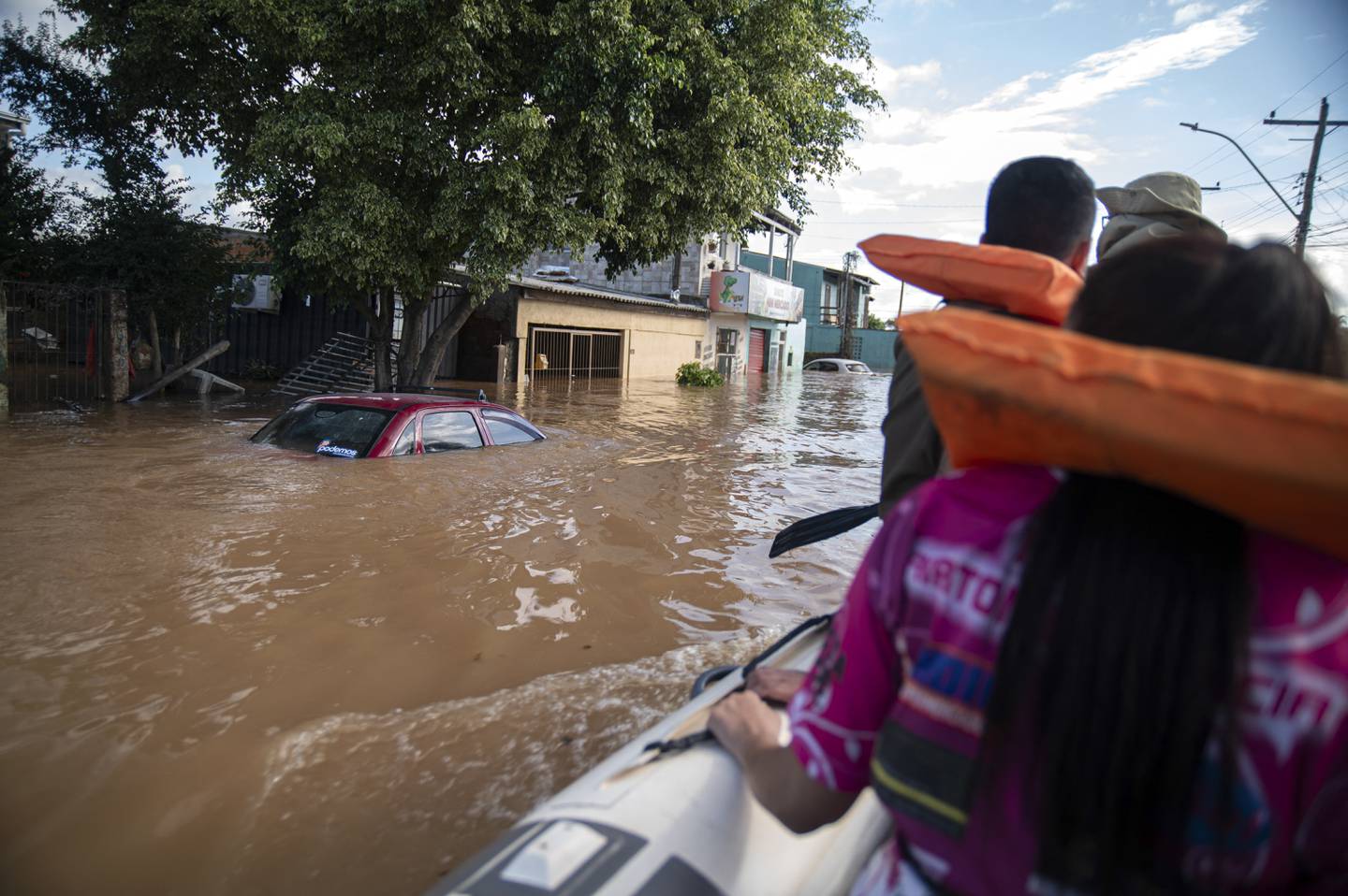 Unos 400 municipios se han visto afectados por la peor calamidad natural que jamás haya azotado el estado de Rio Grande do Sul, con al menos 107 personas muertas y cientos de heridos. (Foto de Carlos FABAL/AFP)