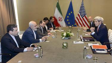 Estados Unidos e Irán abren diálogo decisivo sobre plan nuclear