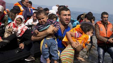 Imparable   afluencia  de migrantes hacia territorio de Europa