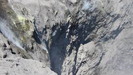 Desprendimientos en pared del volcán Turrialba muestran que coloso tiende a fase de quietud